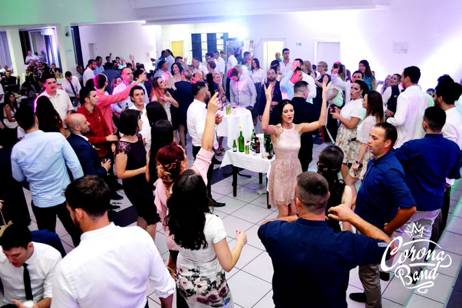 Corona Band - band za vencanje