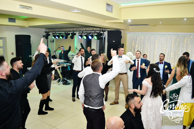 Corona Band - bend za rodjendan