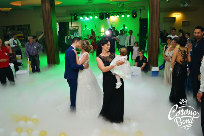 Corona Band - band za vencanja