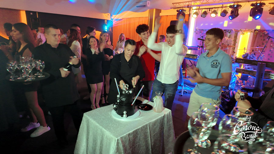 Corona Band - Event centar Bazeni